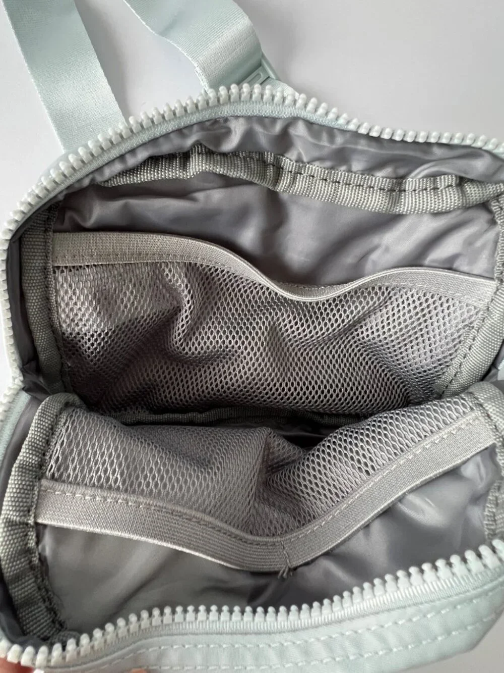 Gaiam Sidekick Sling Bag, Fanny Pack, or Crossbody Sky Blue, New - Picture 6 of 15